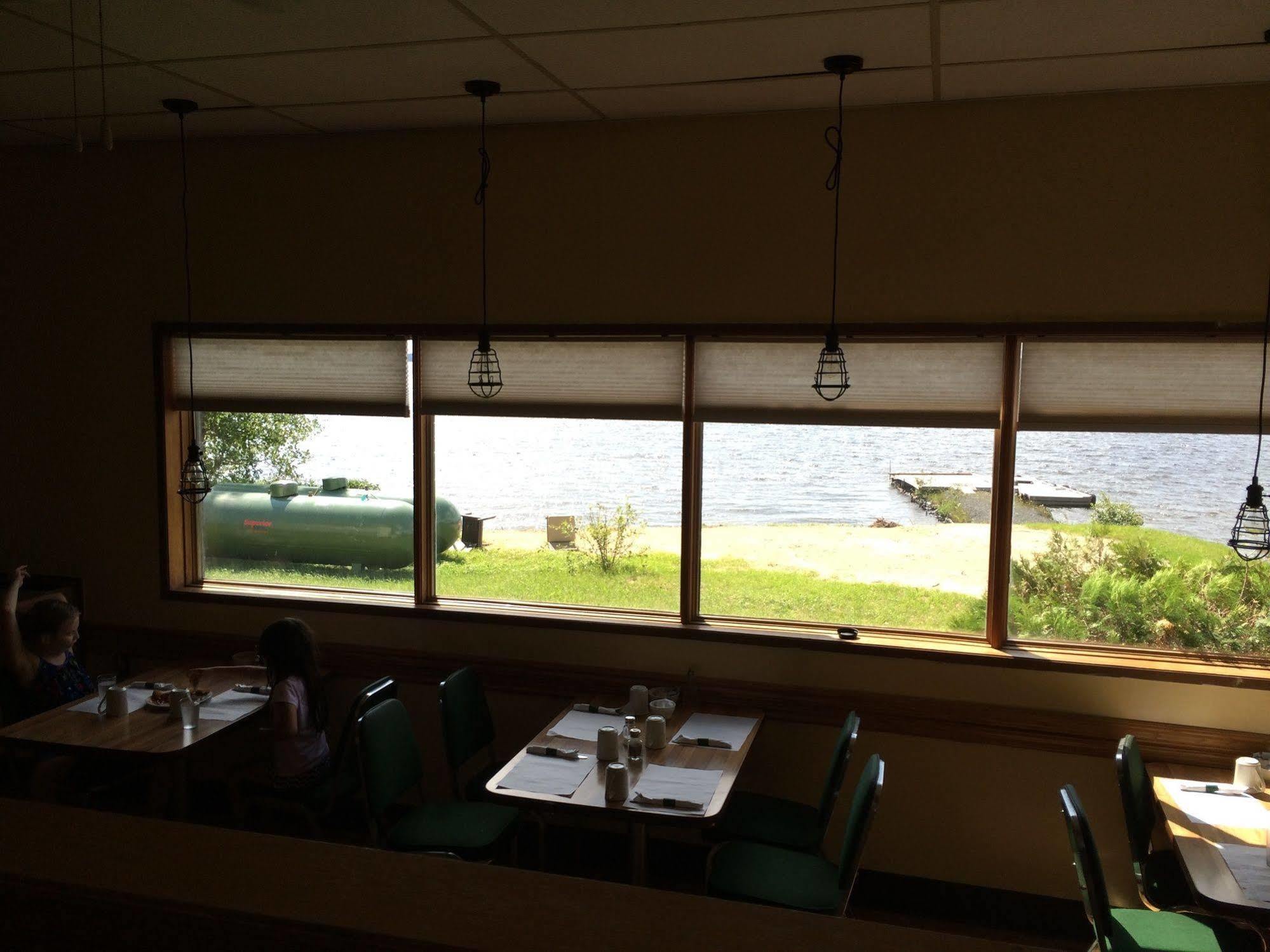 Pickle Lake Hotel المظهر الخارجي الصورة